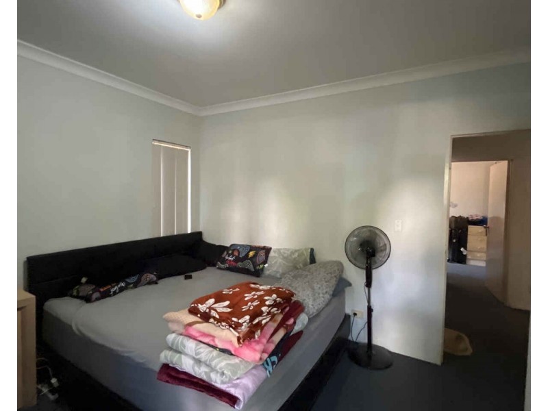 1/221 Dunmore Street, Wentworthville NSW 2145