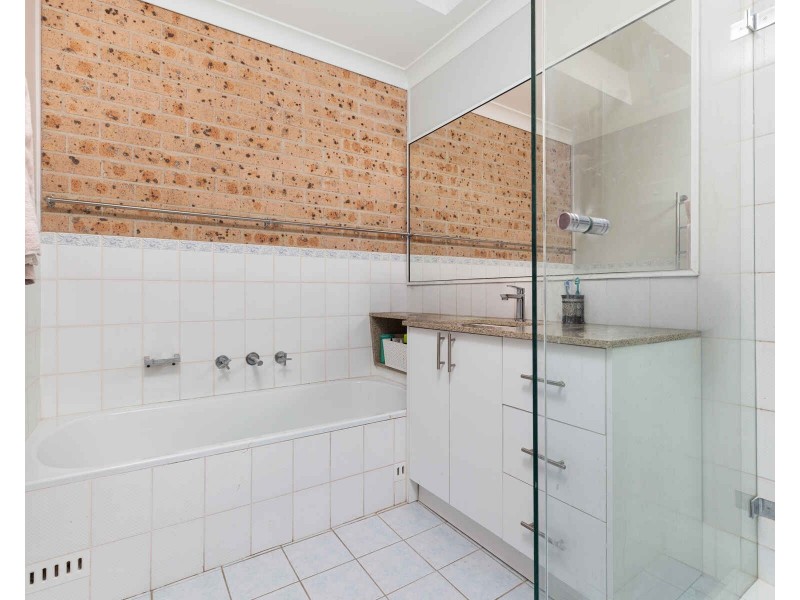 4/36 Wyena Road, Pendle Hill NSW 2145