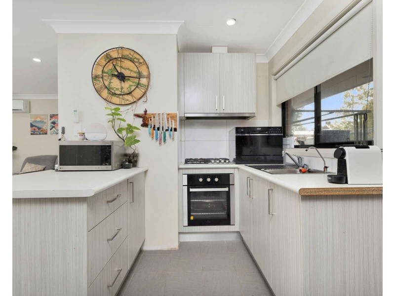 13 Pendle Way, Pendle Hill NSW 2145