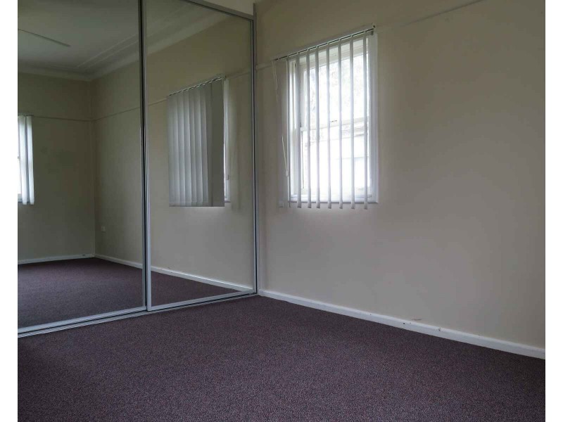 17 Jewelsford Road, Wentworthville NSW 2145