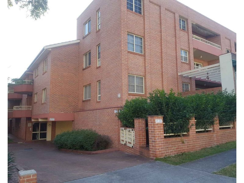 16/211-215 Dunmore Street, Wentworthville NSW 2145