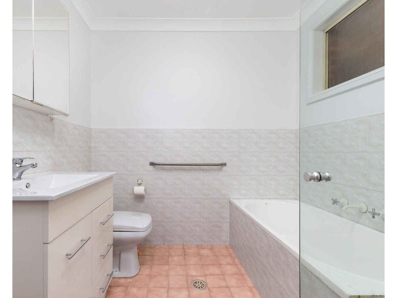 2/30 Northmead Avenue, Northmead NSW 2152