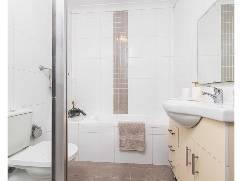 2/1-9 Eleanor Street, Rosehill NSW 2142
