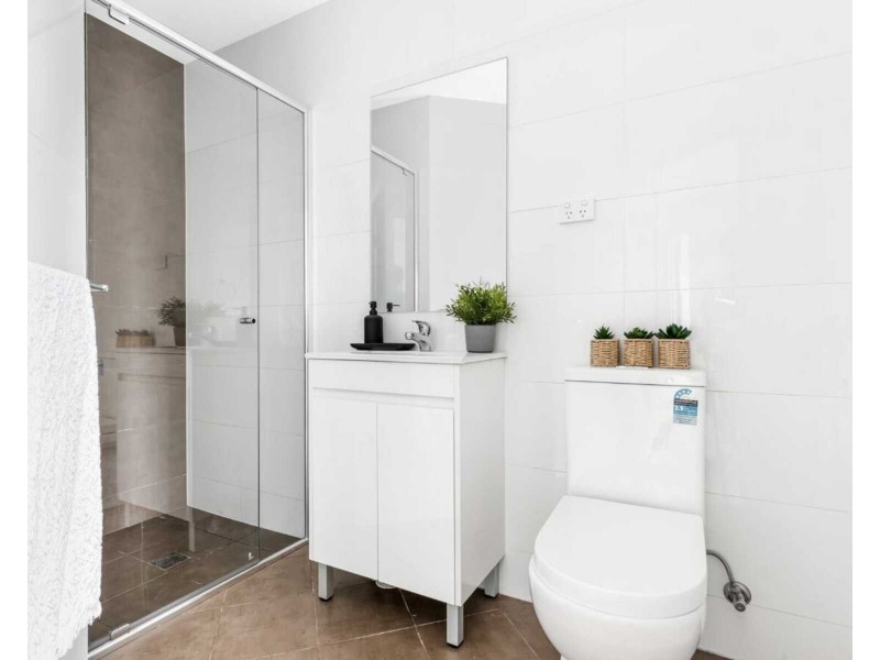 5/13-15 Civic Avenue, Pendle Hill NSW 2145