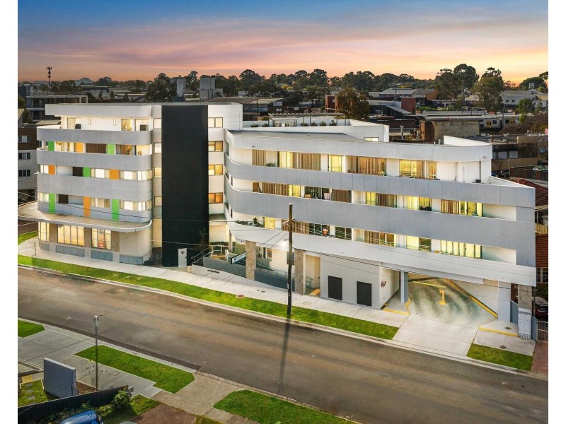 5/13-15 Civic Avenue, Pendle Hill NSW 2145