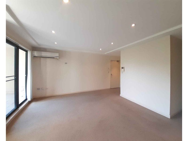 211/91C Bridge Road, Westmead NSW 2145