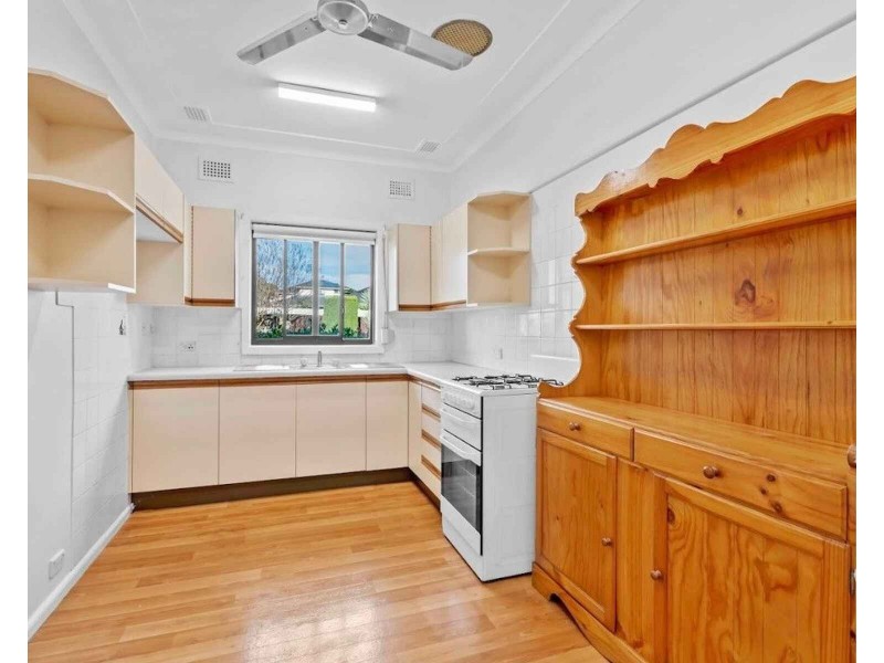 3  Rhonda Street, Pendle Hill NSW 2145