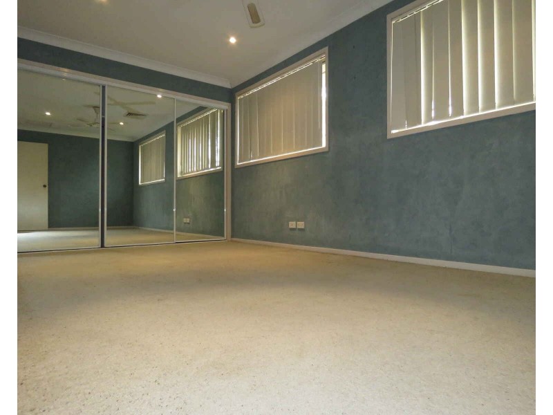 2/11 Stapleton Street, Wentworthville NSW 2145