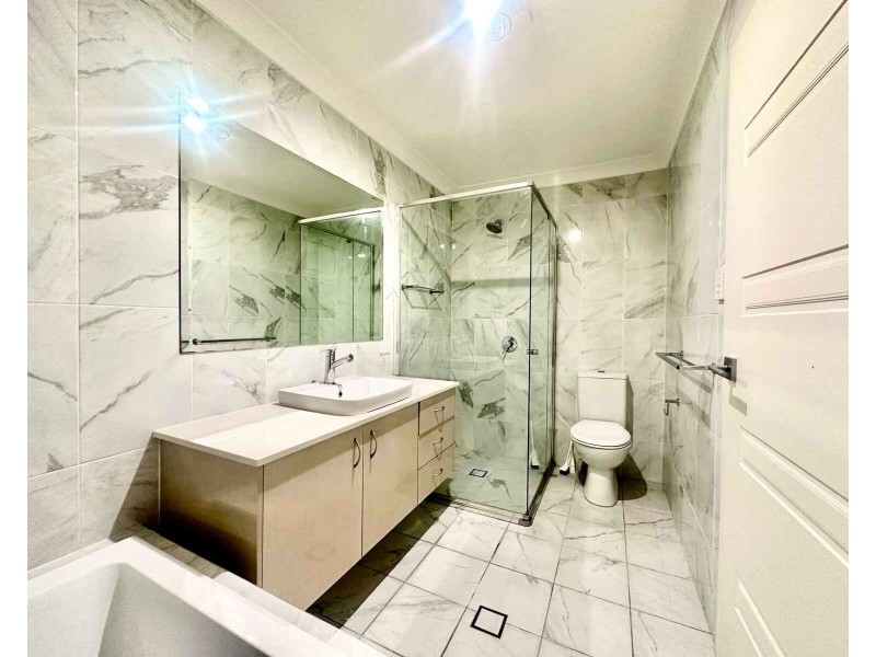 33A Hawksview Street, Merrylands NSW 2160