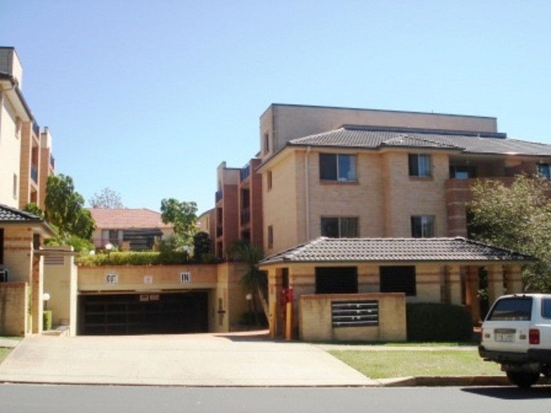 4/2A Conie Avenue, Baulkham Hills NSW 2153
