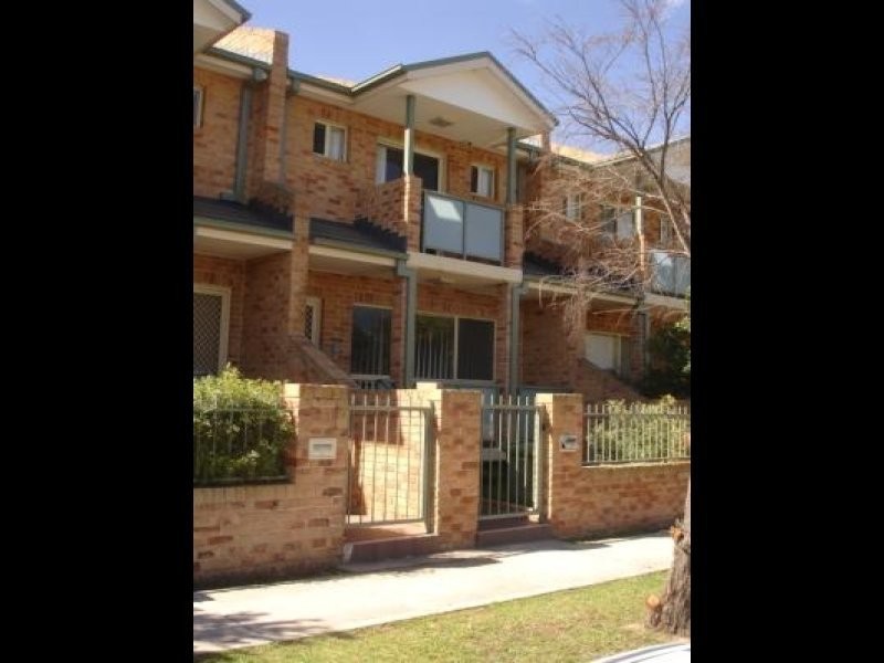 3/1-9 Eleanor Street, Rosehill NSW 2142