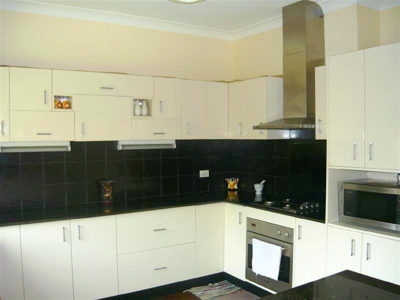 16 Bishop Avenue, Pemulwuy NSW 2145