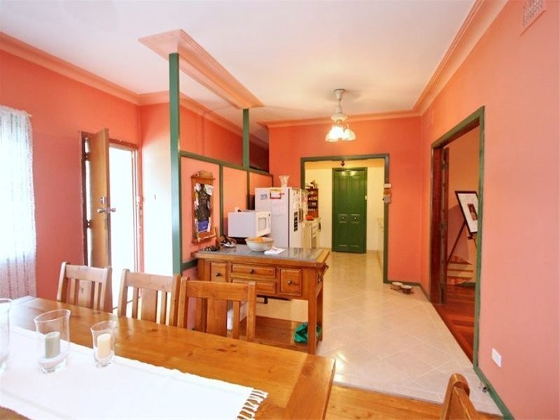 21 Derbyshire Avenue, Toongabbie NSW 2146