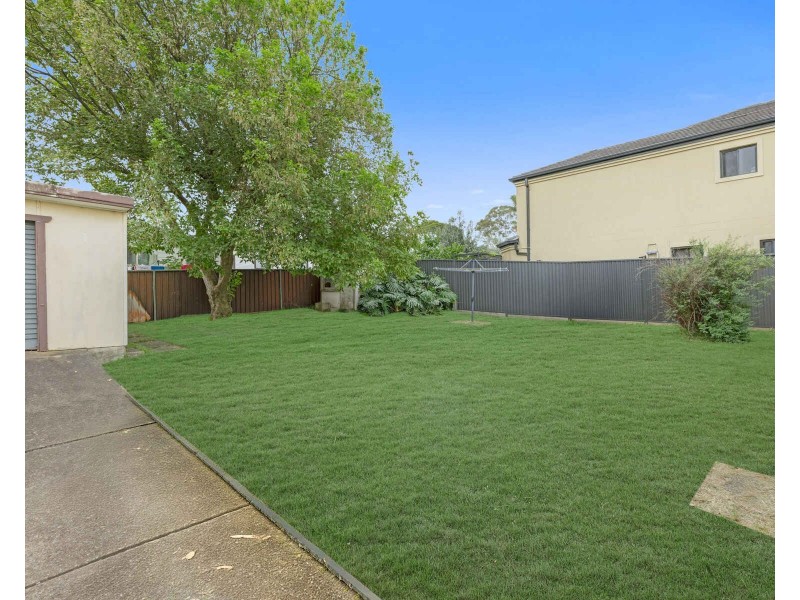 25 Lewis Street, South Wentworthville NSW 2145