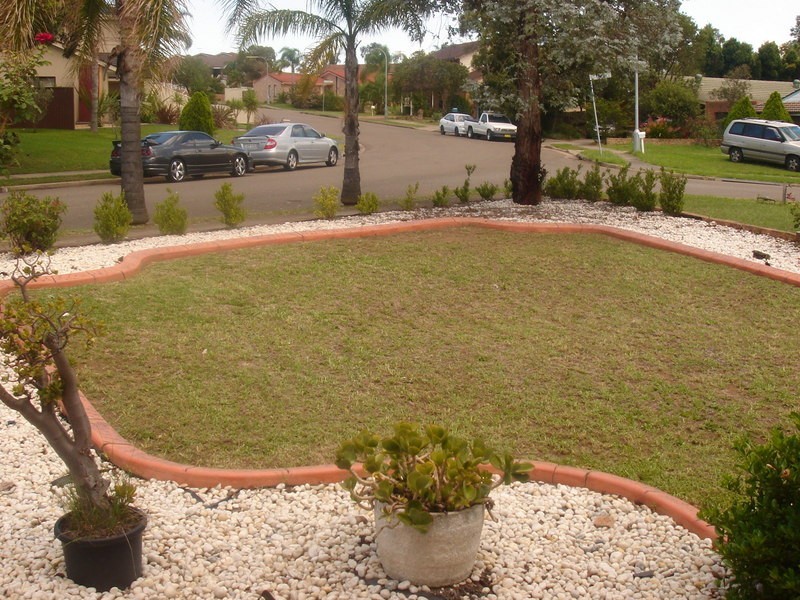 53 Tallowood Crescent, Bossley Park NSW 2176