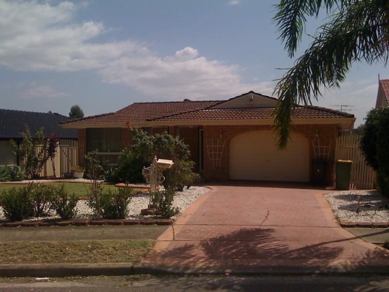 53 Tallowood Crescent, Bossley Park NSW 2176