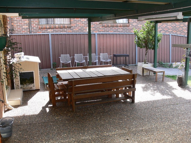 2 Tumut Place, Bossley Park NSW 2176