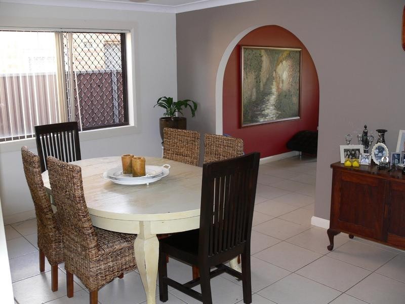 2 Tumut Place, Bossley Park NSW 2176