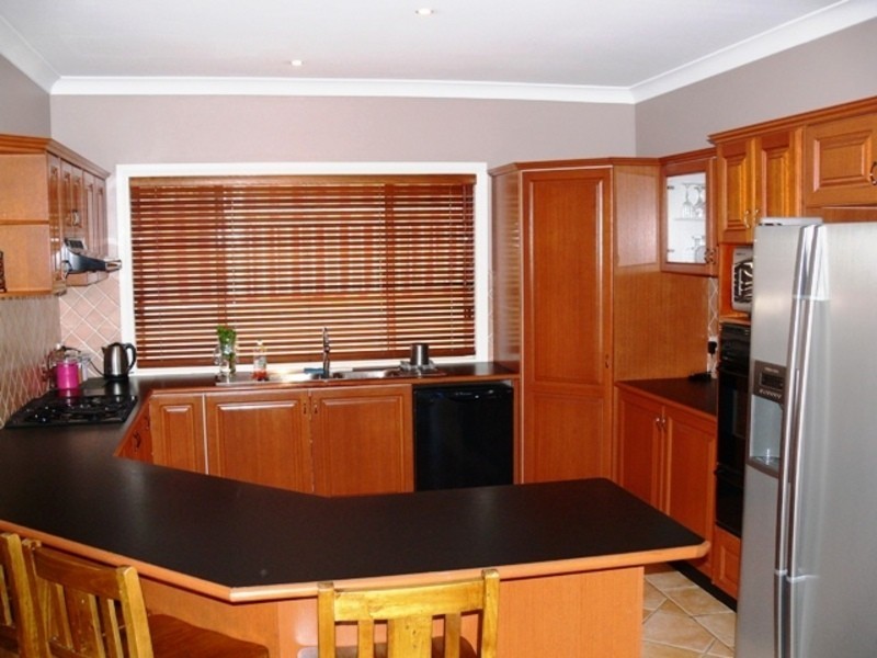 9 Stirling Street, Cecil Hills NSW 2171