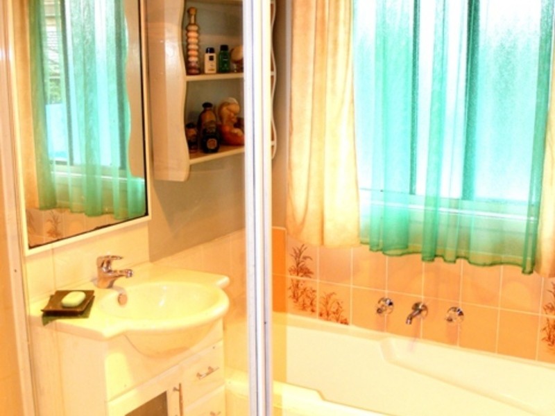 Bossley Park NSW 2176