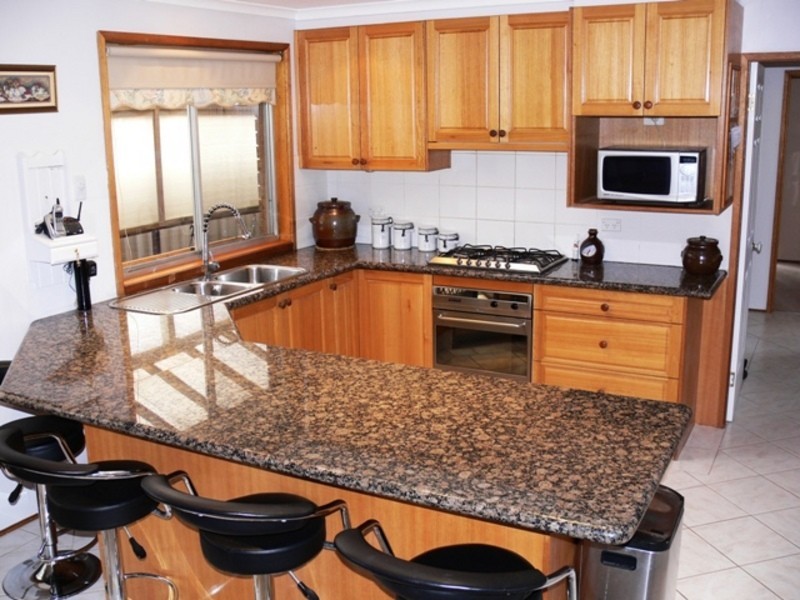 Bossley Park NSW 2176