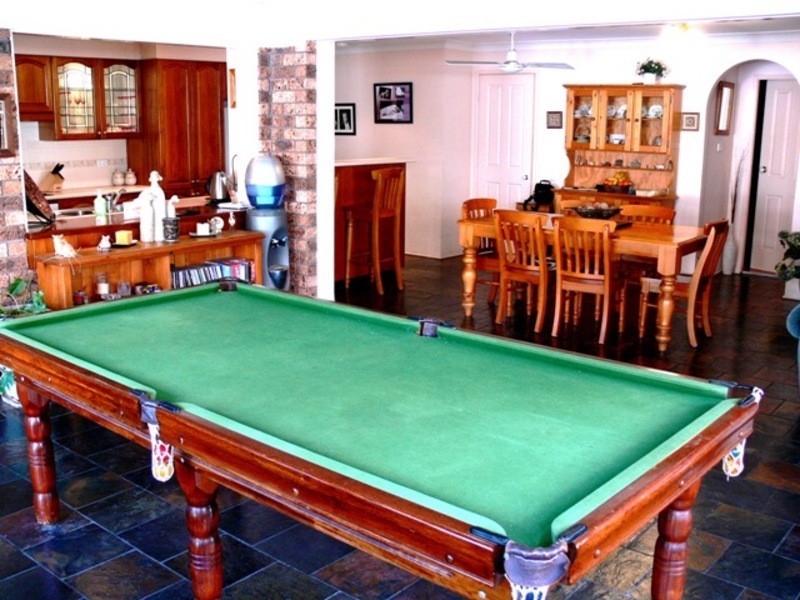 4 Teak Close, Bossley Park NSW 2176