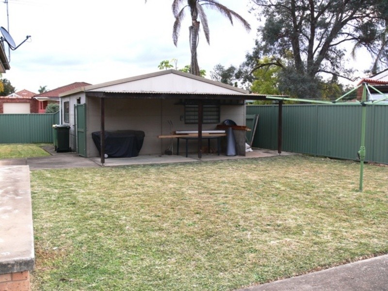 Bossley Park NSW 2176