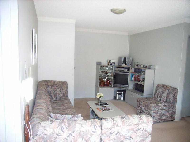 16/5 Drummond Street, Warwick Farm NSW 2170