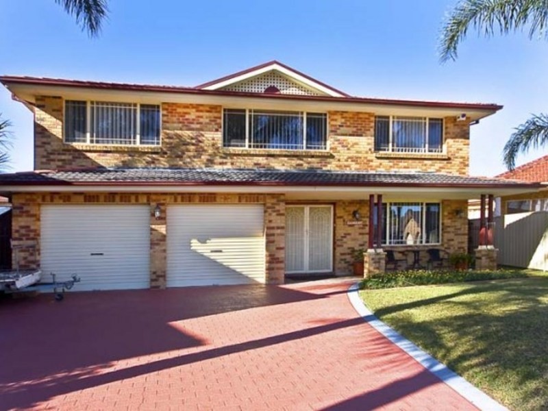 7 Defoe Place, Wetherill Park NSW 2164
