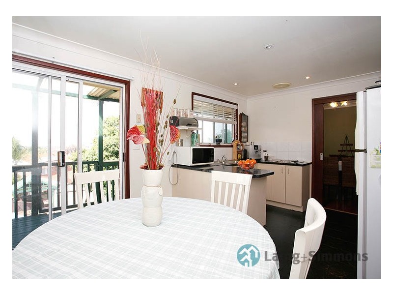 9 Tallowood Crescent, Bossley Park NSW 2176