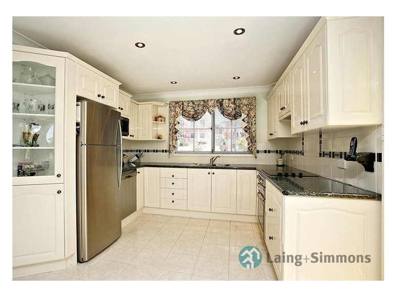 Edensor Park NSW 2176