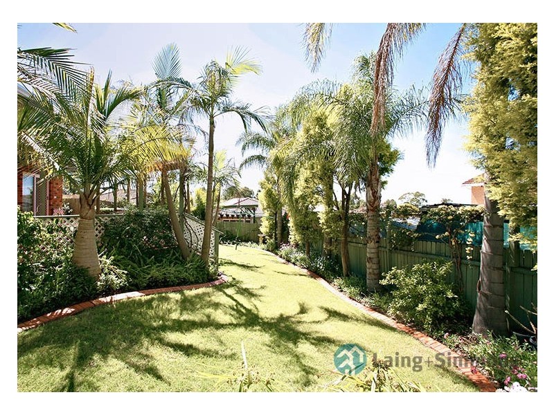 Edensor Park NSW 2176