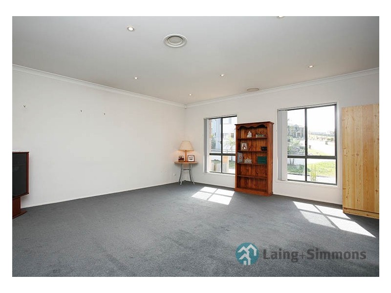 12 Henrietta Close, Cecil Hills NSW 2171