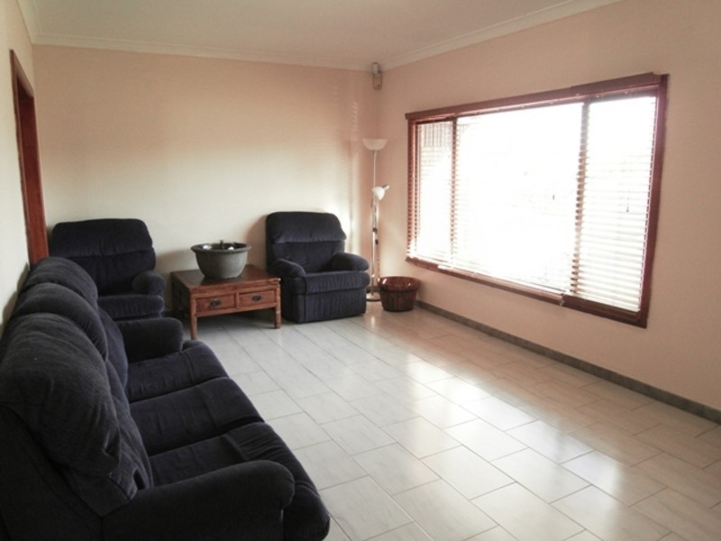 123 Chifley Street, Smithfield NSW 2164