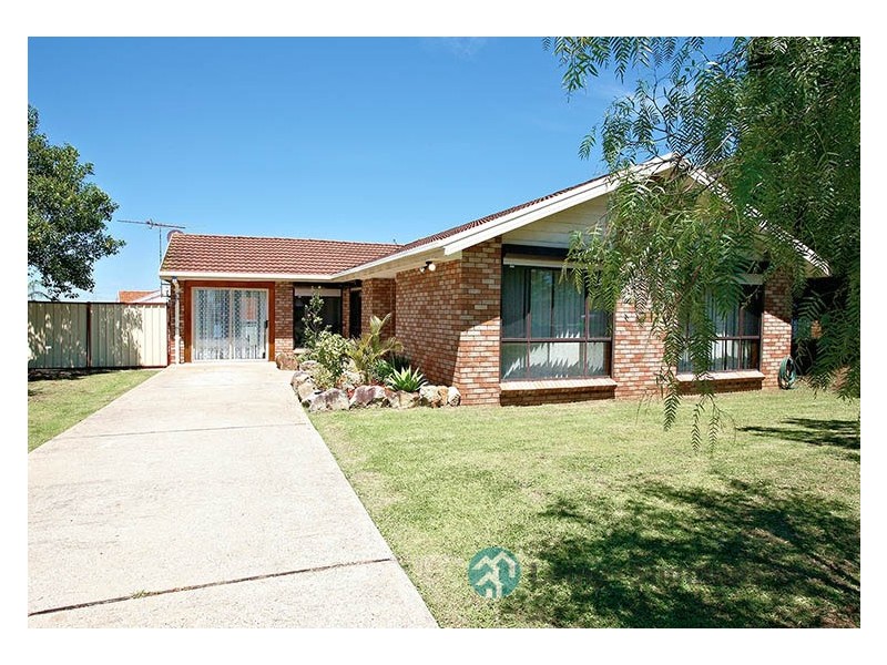 76 Kalang Road, Edensor Park NSW 2176