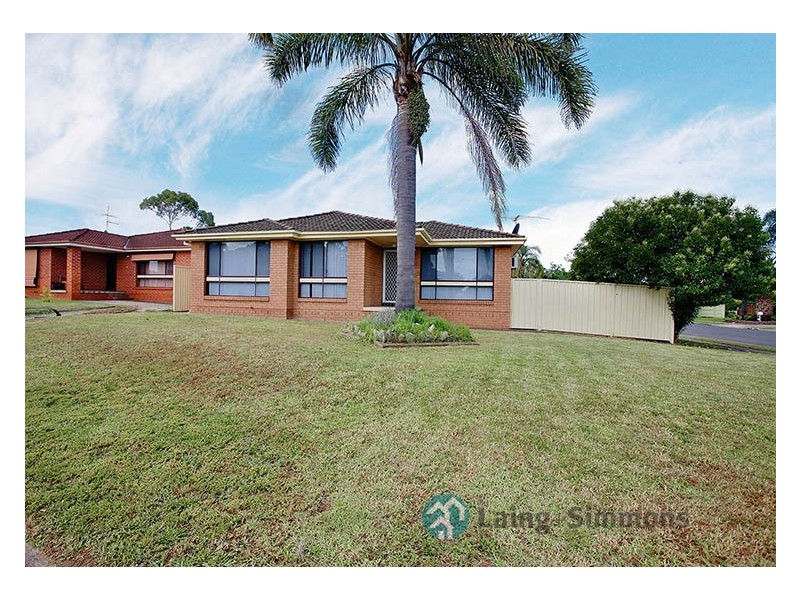 11 Burr Close, Bossley Park NSW 2176