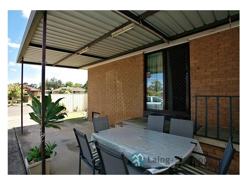 11 Burr Close, Bossley Park NSW 2176