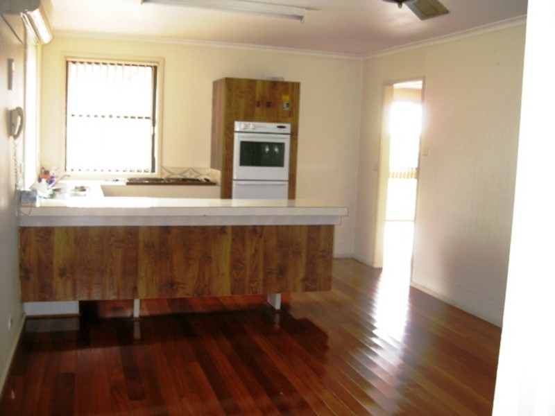 Bossley Park NSW 2176