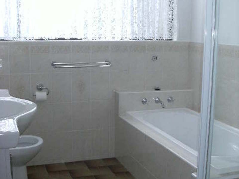 Bossley Park NSW 2176