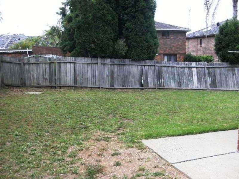 Bossley Park NSW 2176