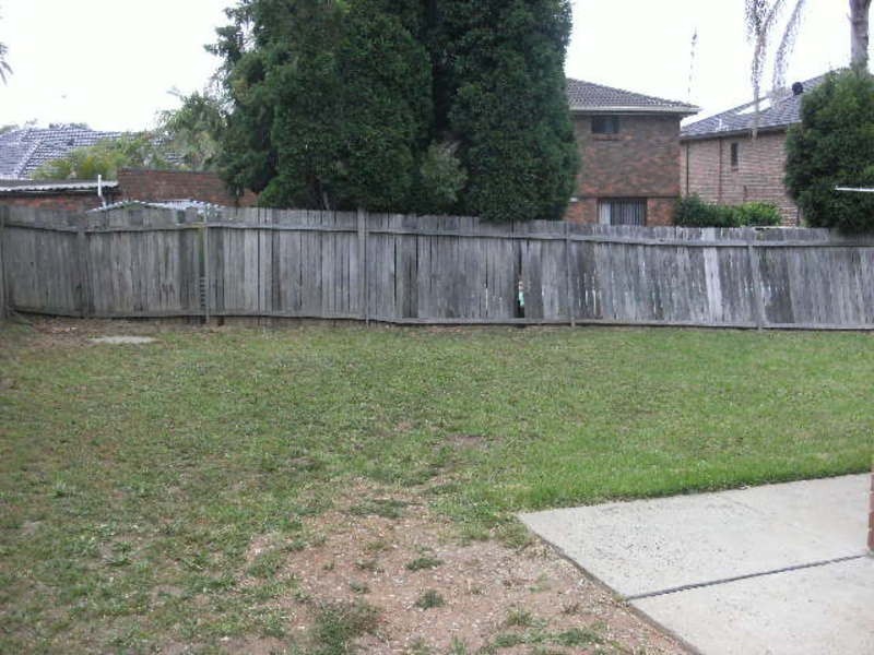 Bossley Park NSW 2176