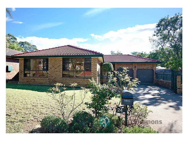 24 Ainsworth Crescent, Wetherill Park NSW 2164