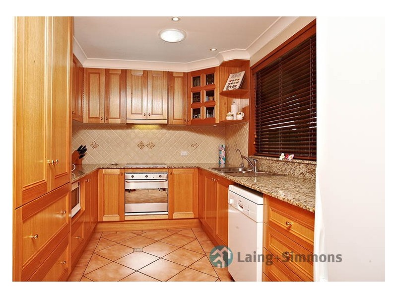 24 Ainsworth Crescent, Wetherill Park NSW 2164