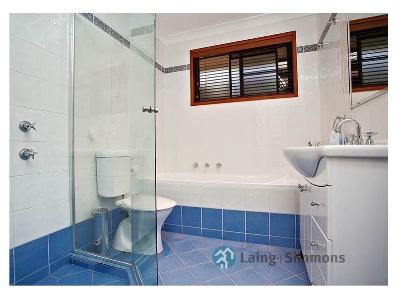 24 Ainsworth Crescent, Wetherill Park NSW 2164