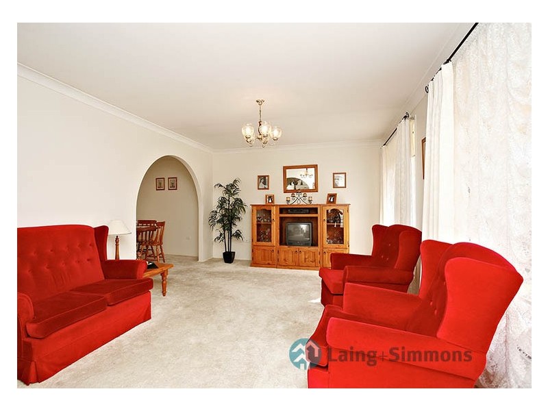 7 Barrington Street, Bossley Park NSW 2176