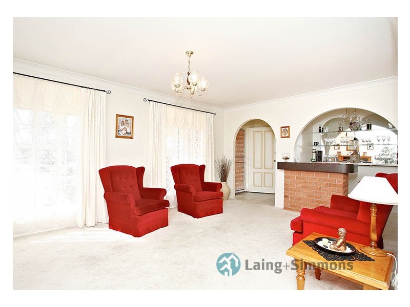 7 Barrington Street, Bossley Park NSW 2176