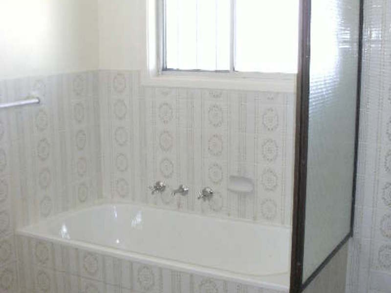 Bossley Park NSW 2176