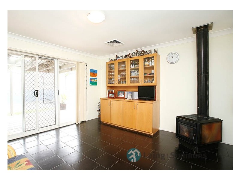 Edensor Park NSW 2176