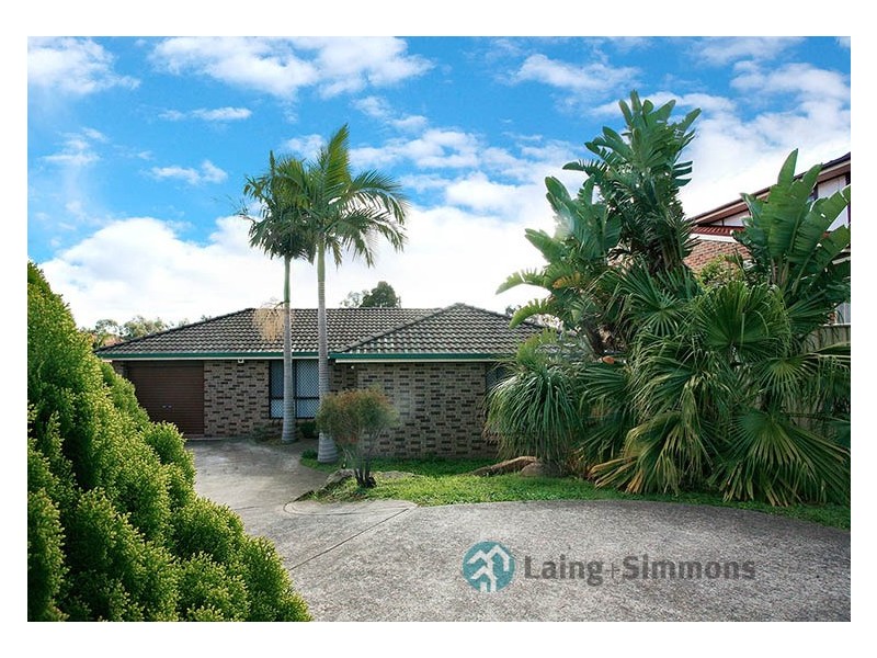 7 Barren Close, Green Valley NSW 2168