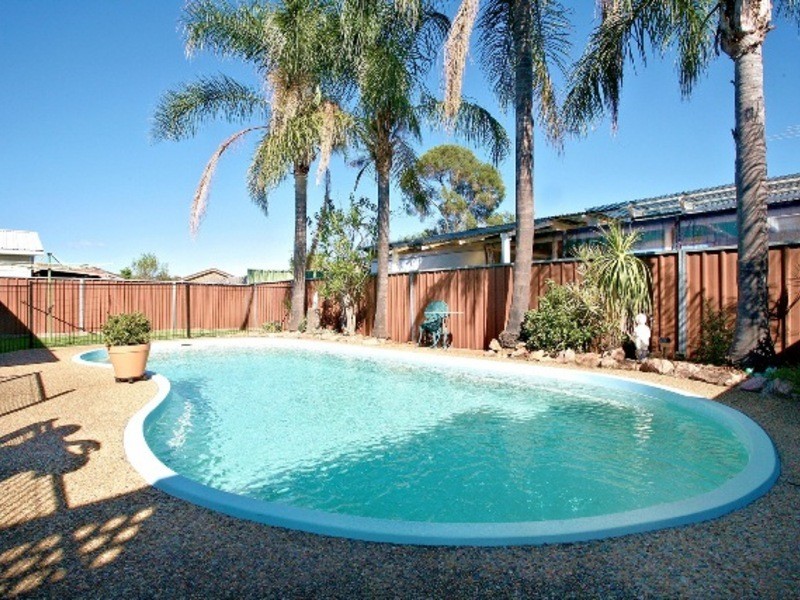 Bossley Park NSW 2176